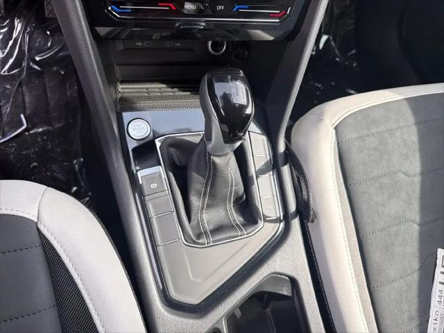 2027 Volkswagen Taos SE