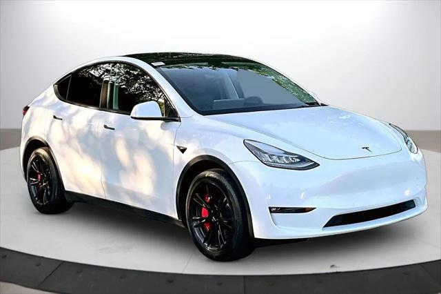 2022 Tesla Model Y Long Range Dual Motor All-Wheel Drive