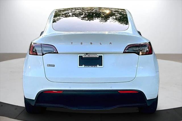 2022 Tesla Model Y Long Range Dual Motor All-Wheel Drive