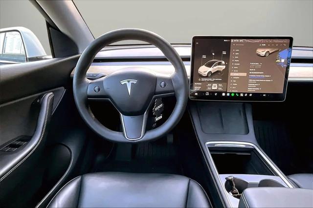 2022 Tesla Model Y Long Range Dual Motor All-Wheel Drive