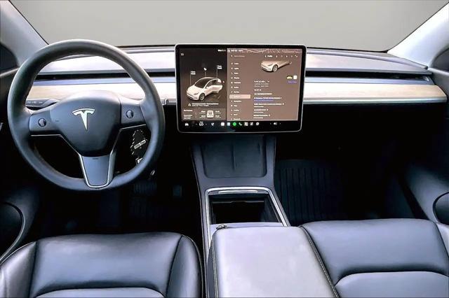 2022 Tesla Model Y Long Range Dual Motor All-Wheel Drive