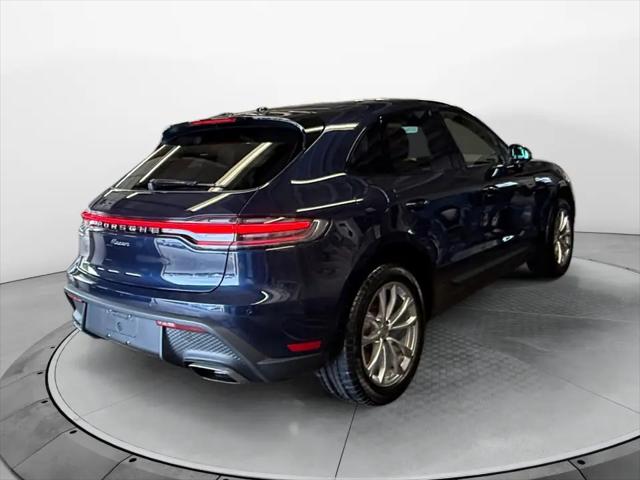 2022 Porsche Macan Macan