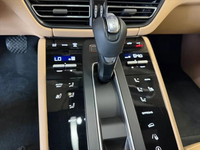 2022 Porsche Macan Macan