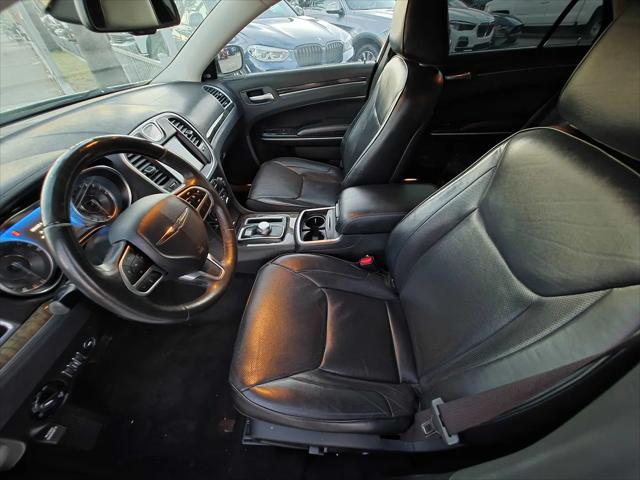2019 Chrysler 300 Limited