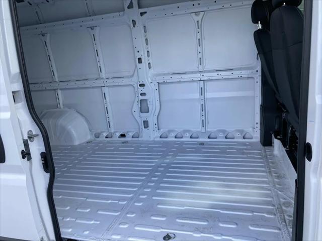 2026 Ram ProMaster 2500 Cargo Van Tradesman High Roof 159 WB w/Pass Seat