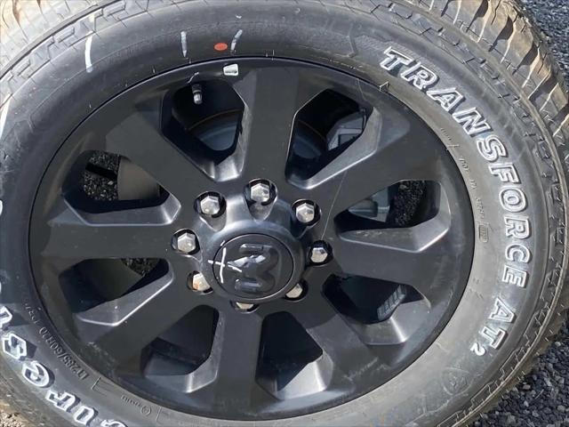 2026 Ram 2500 Black Express Crew Cab 4x4 64 Box