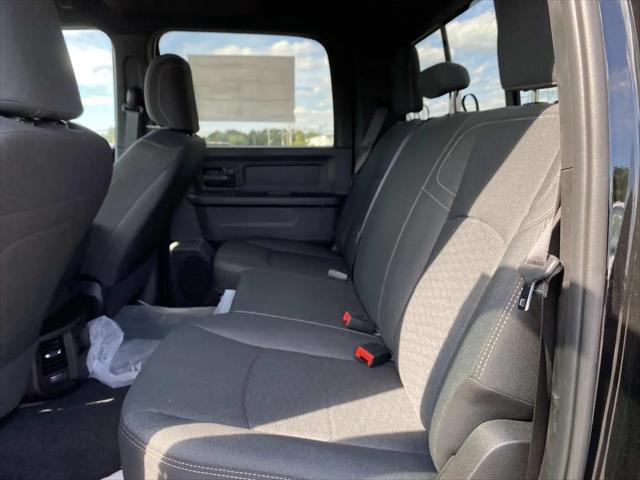 2026 Ram 2500 Black Express Crew Cab 4x4 64 Box