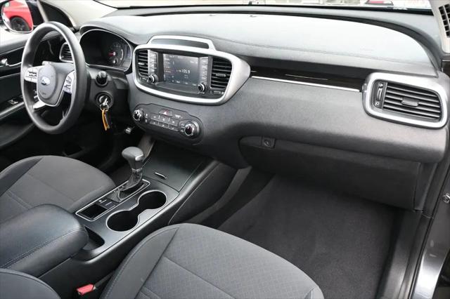 2020 Kia Sorento 2.4L LX