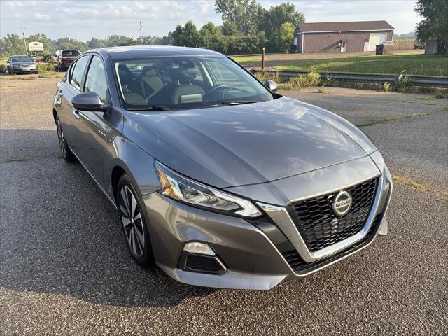 2022 Nissan Altima SV FWD for sale in Wayland, MI