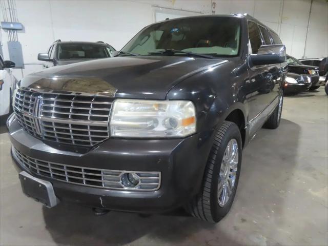2007 Lincoln Navigator L Standard for sale in Dallas, TX