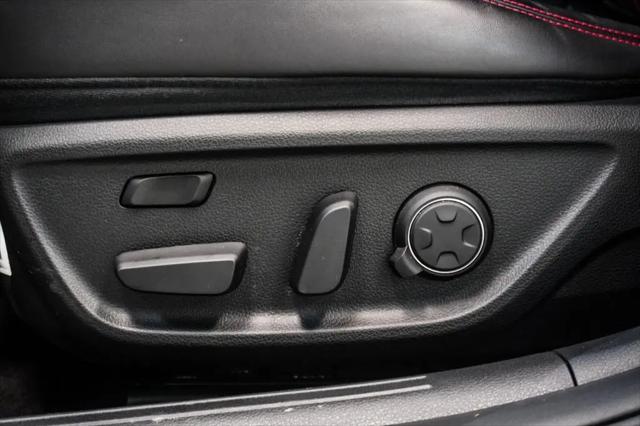 2023 Genesis G70 3.3T RWD