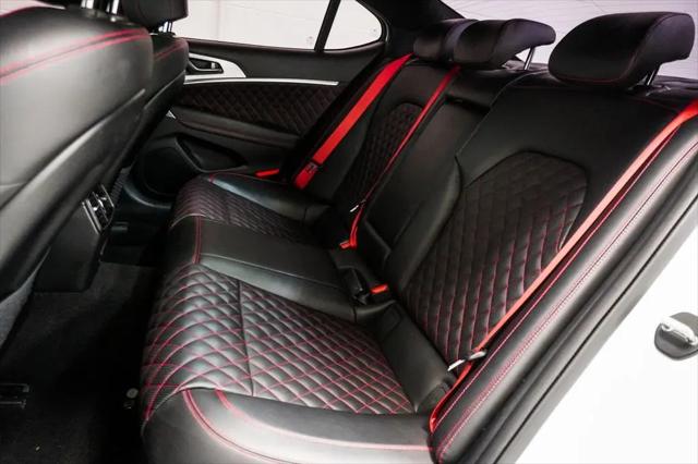 2023 Genesis G70 3.3T RWD
