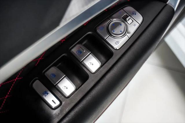 2023 Genesis G70 3.3T RWD