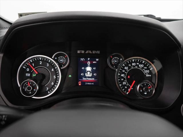 2025 Ram 1500 Big Horn Crew Cab 4x4 57 Box