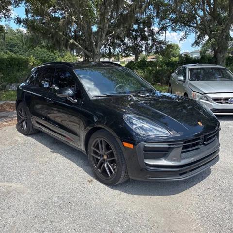 2023 Porsche Macan T