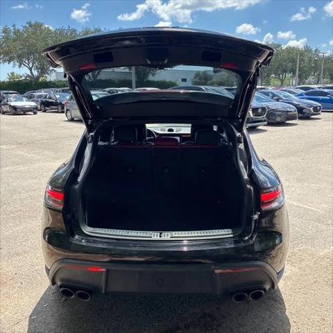2023 Porsche Macan T