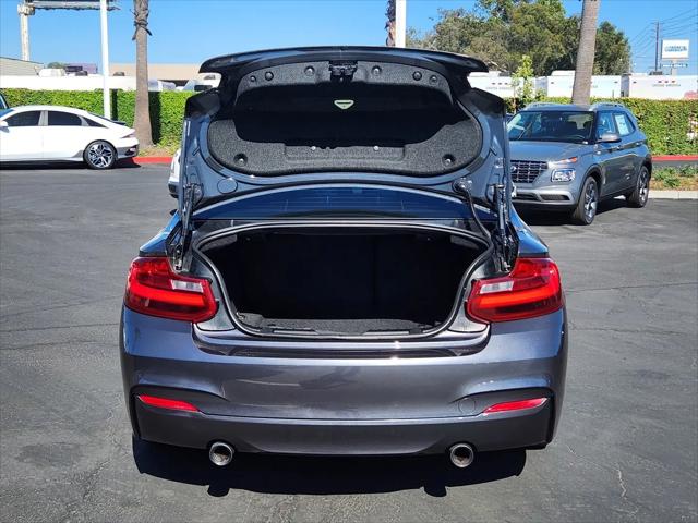 2016 BMW M2 M235i