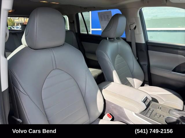 2021 Toyota Highlander Hybrid XLE