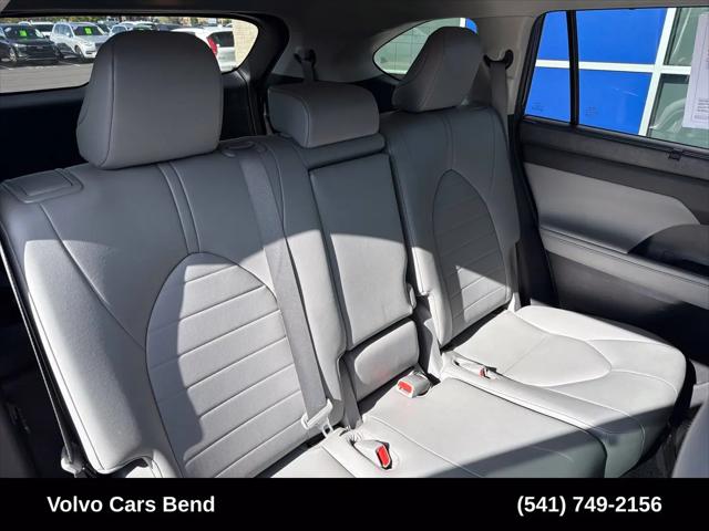 2021 Toyota Highlander Hybrid XLE