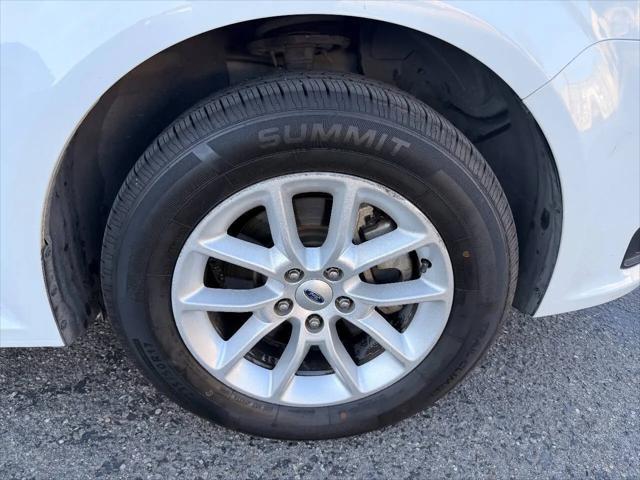 2017 Ford Flex SE