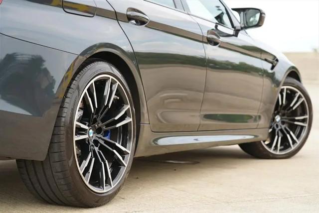 2020 BMW M5 Standard