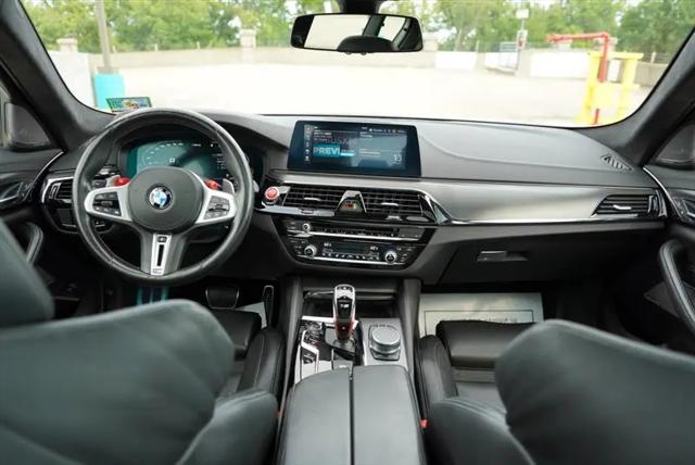 2020 BMW M5 Standard