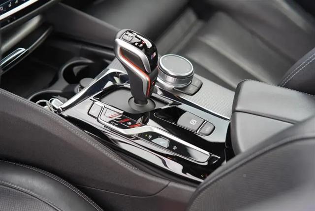 2020 BMW M5 Standard