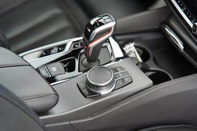 2020 BMW M5 Standard