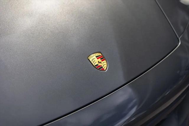 2020 Porsche 911 Carrera 4S