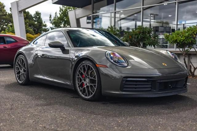 2020 Porsche 911 Carrera 4S