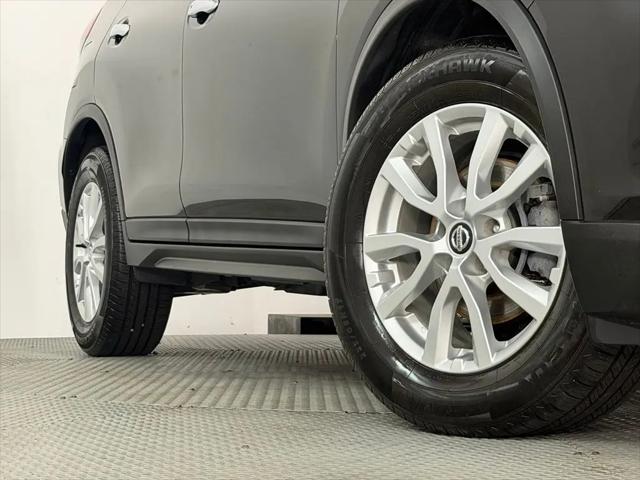 2020 Nissan Rogue SV FWD