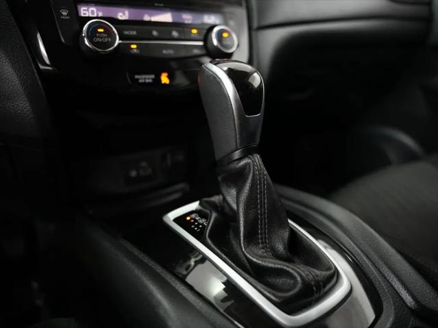 2020 Nissan Rogue SV FWD