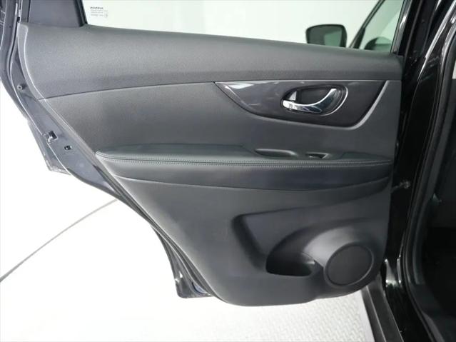 2020 Nissan Rogue SV FWD