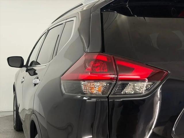 2020 Nissan Rogue SV FWD