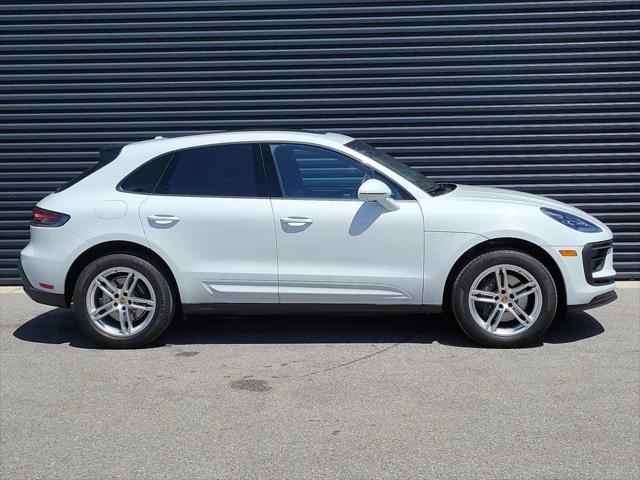 2025 Porsche Macan Macan