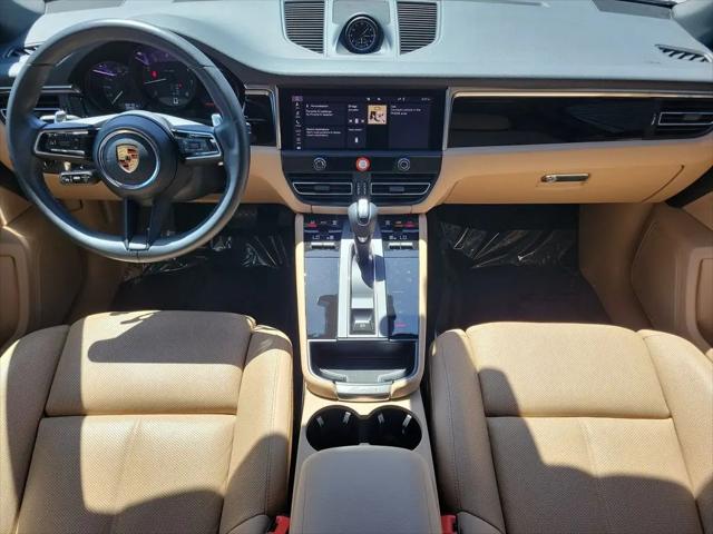 2025 Porsche Macan Macan