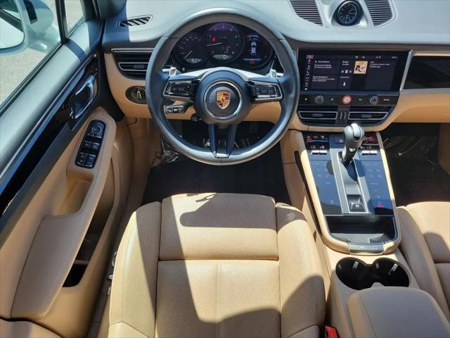2025 Porsche Macan Macan