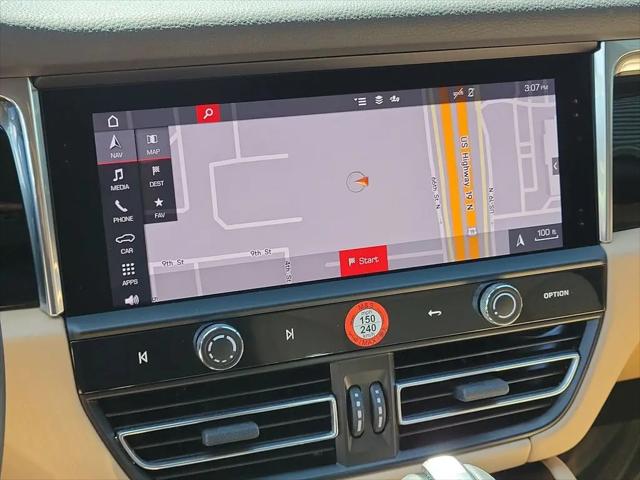 2025 Porsche Macan Macan
