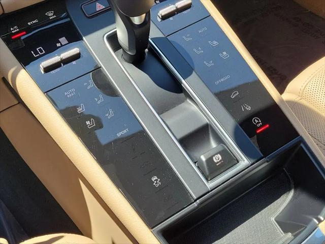 2025 Porsche Macan Macan
