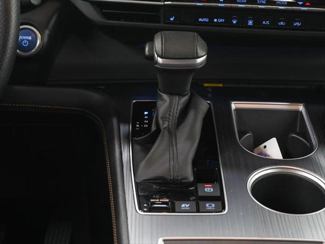 2022 Toyota Sienna XLE Woodland Edition