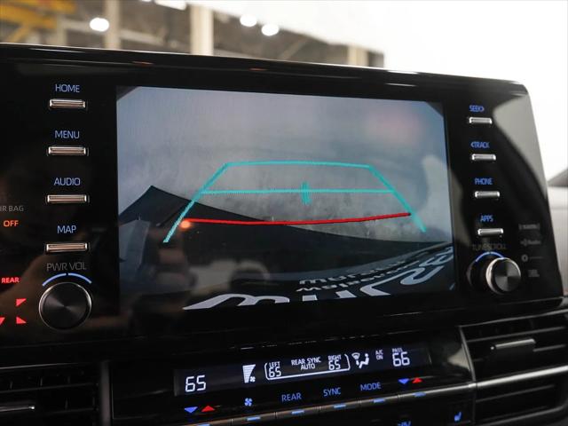 2022 Toyota Sienna XLE Woodland Edition
