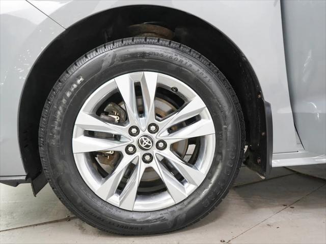 2022 Toyota Sienna XLE Woodland Edition