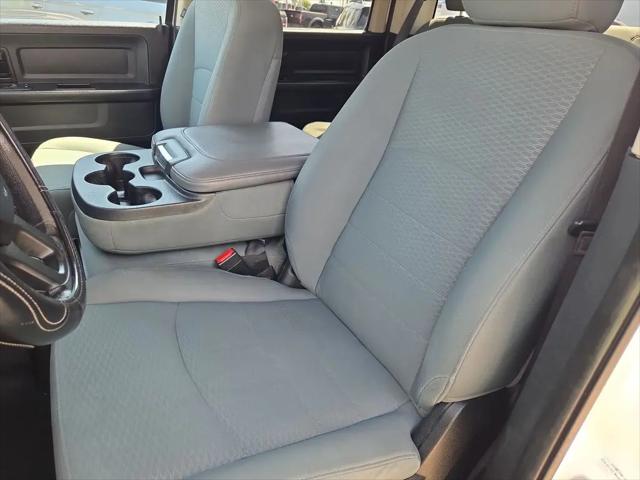 2017 Ram 1500 Tradesman Crew Cab 4x4 64 Box