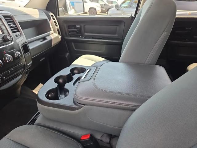 2017 Ram 1500 Tradesman Crew Cab 4x4 64 Box