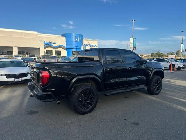 2023 GMC Canyon 4WD Crew Cab Short Box AT4