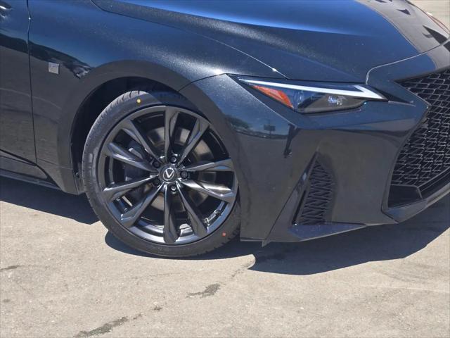 2024 Lexus IS 350 F SPORT Design