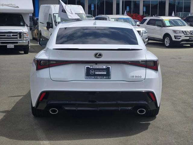 2024 Lexus IS 300 F SPORT Design