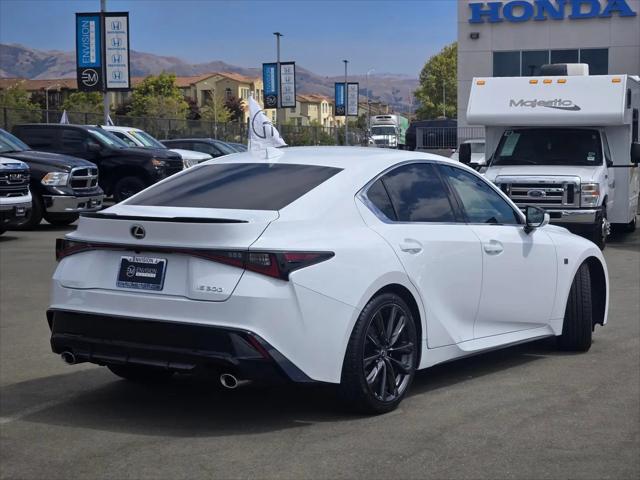 2024 Lexus IS 300 F SPORT Design