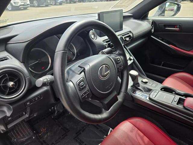 2024 Lexus IS 300 F SPORT Design