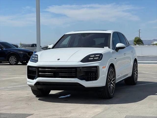 2025 Porsche Cayenne E-Hybrid Turbo